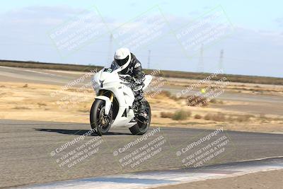 media/Nov-03-2024-TrackDaz (Sun) [[44580f4982]]/B Group/1220pm (Wheelie Bump)/